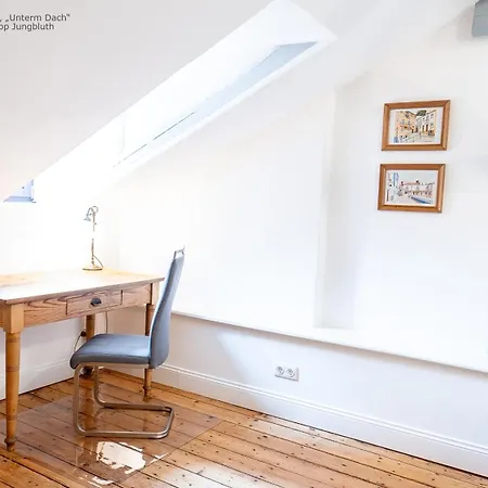 Herrenhaus Burg Vlatten 아파트 하임바흐