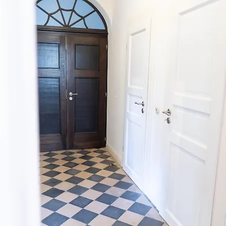 아파트 Herrenhaus Burg Vlatten 하임바흐