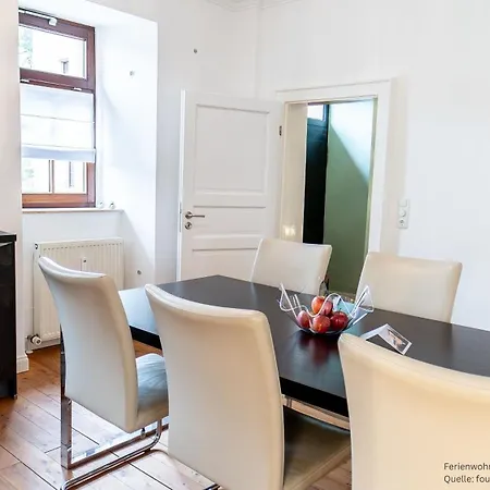 Herrenhaus Burg Vlatten 아파트