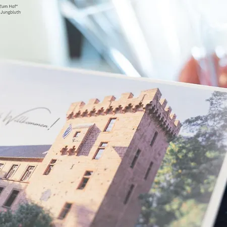 아파트 Herrenhaus Burg Vlatten *