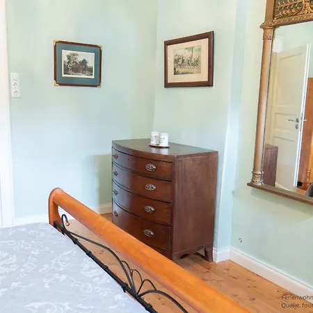 아파트 Herrenhaus Burg Vlatten