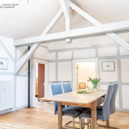 아파트 Herrenhaus Burg Vlatten 하임바흐