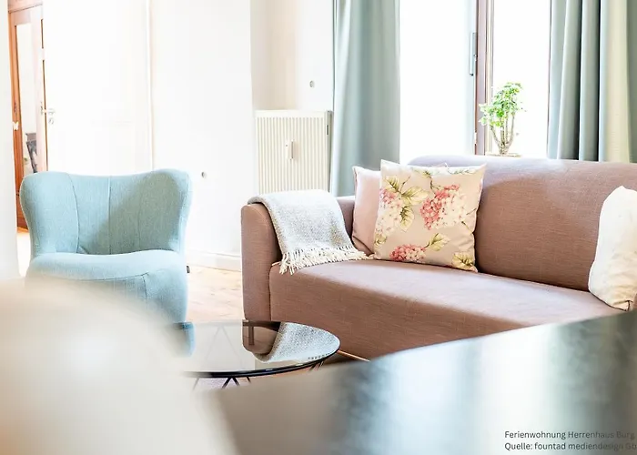 Herrenhaus Burg Vlatten * Heimbach